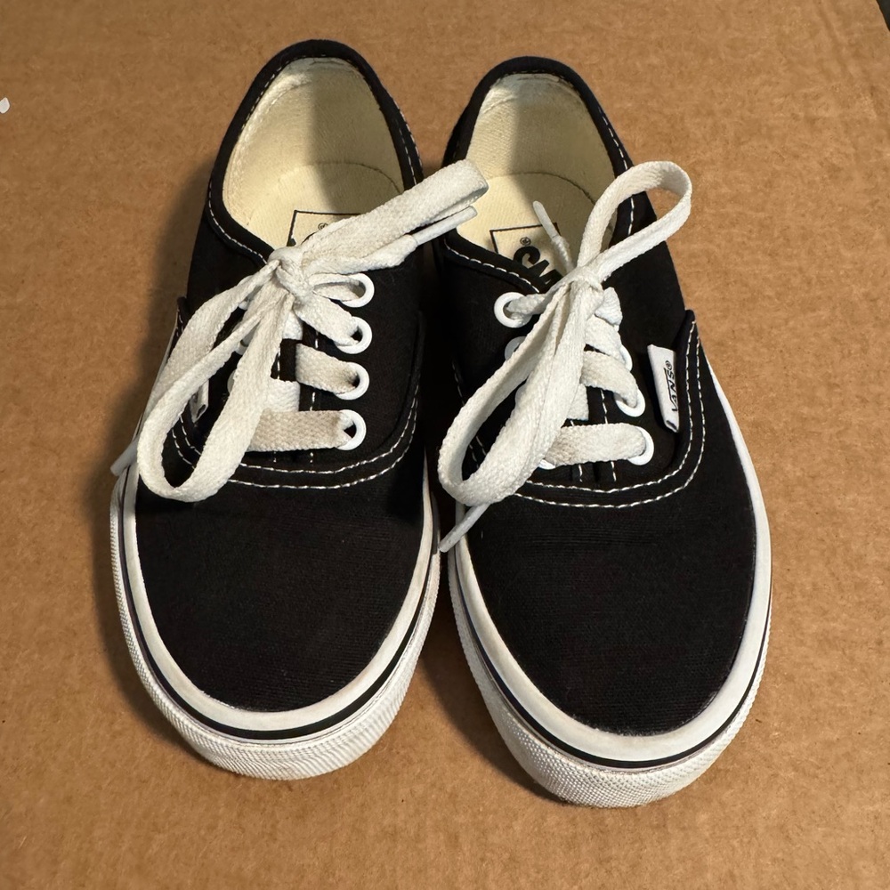 Little kids Authentic black Vans 10.5